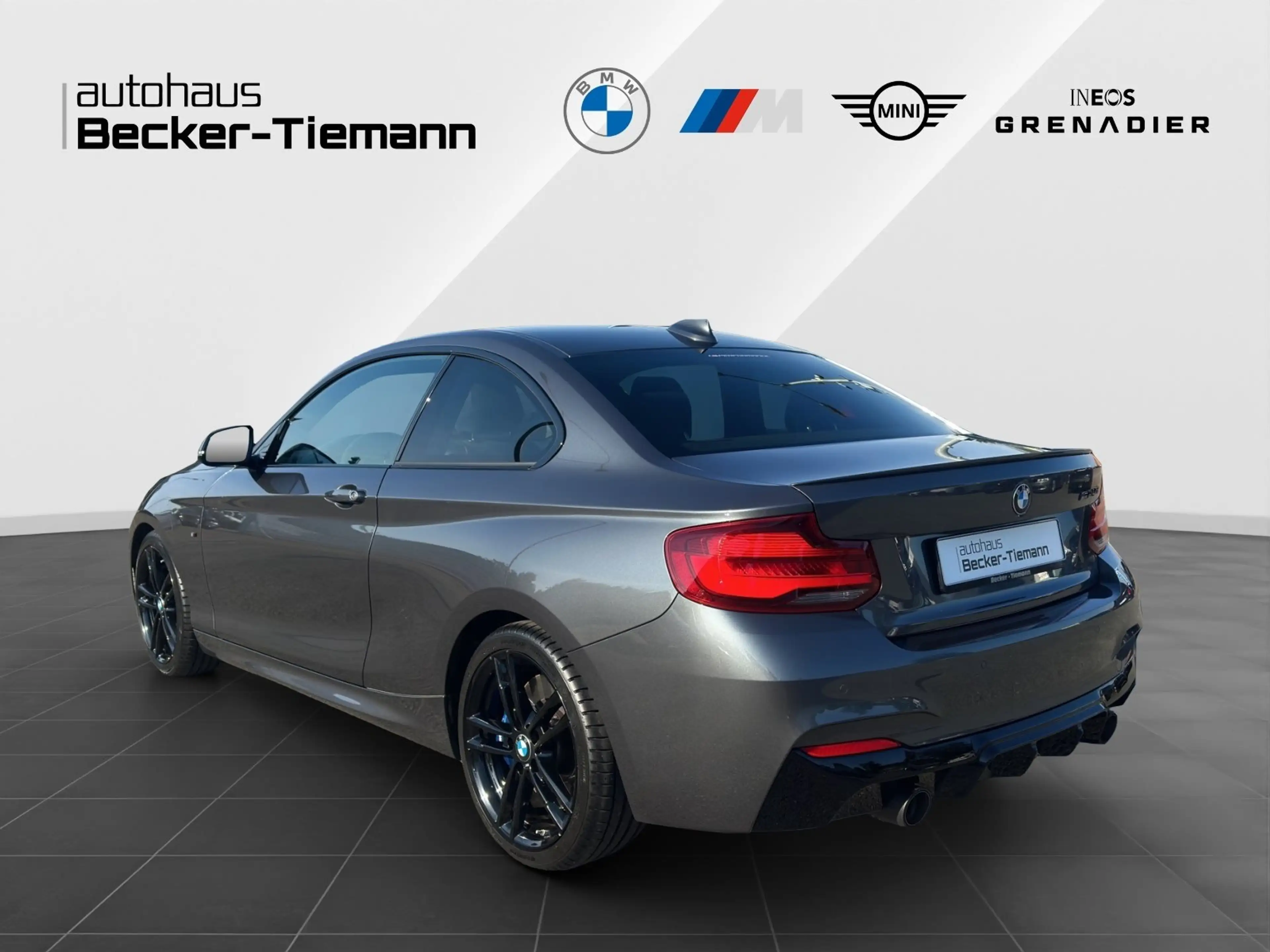 BMW M2 40i Coupé MSport Akrapovic | HarmanK.| Navi | DAB — photo 4
