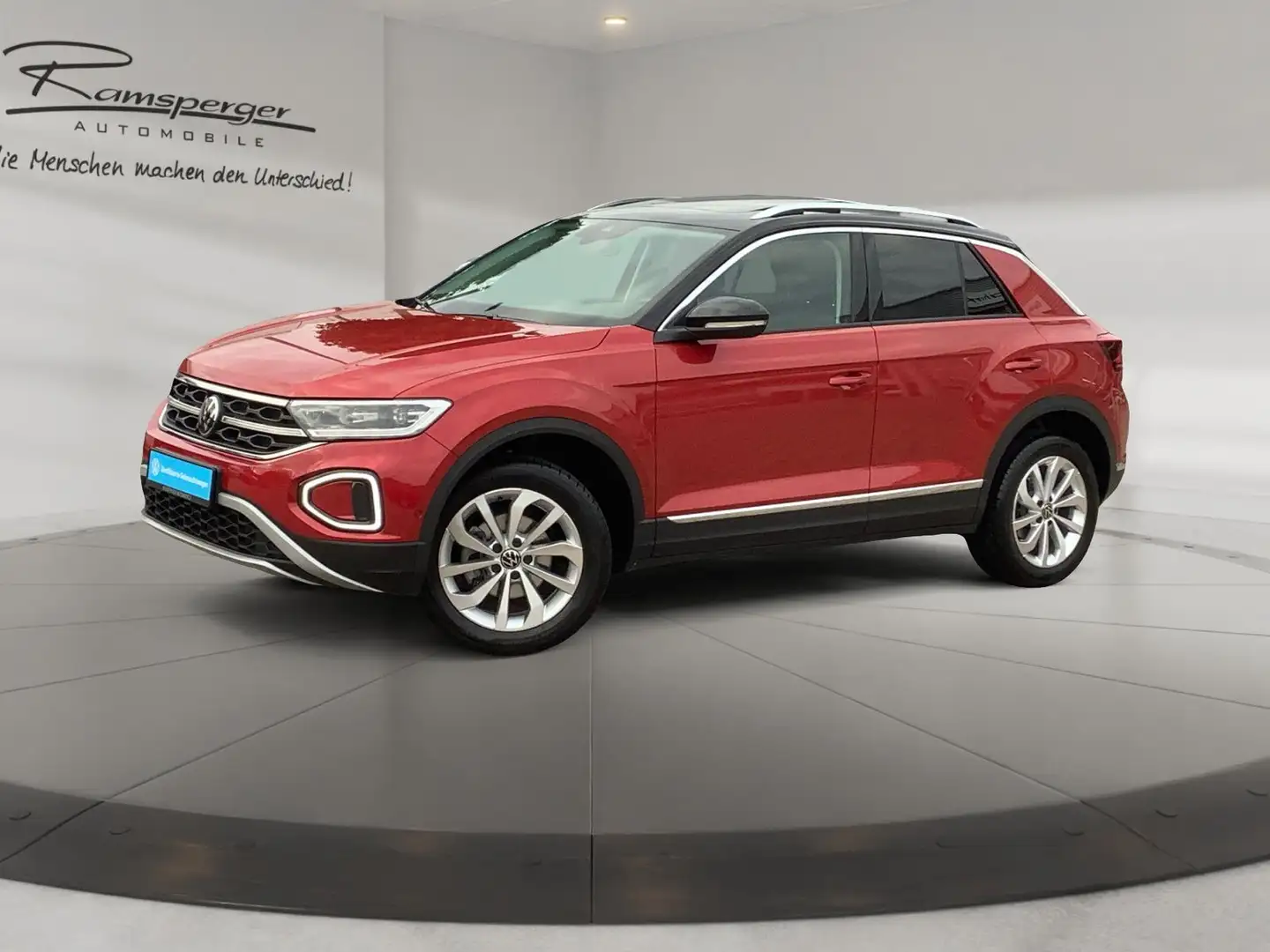 Volkswagen T-Roc 1.5 TSI DSG Style AHK ACC Matrix Keyless P Rot - 2
