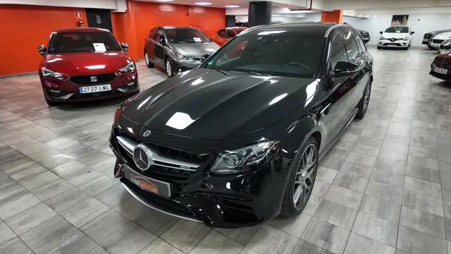 Mercedes-Benz E 63 AMG S 4Matic+ 9G-Tronic