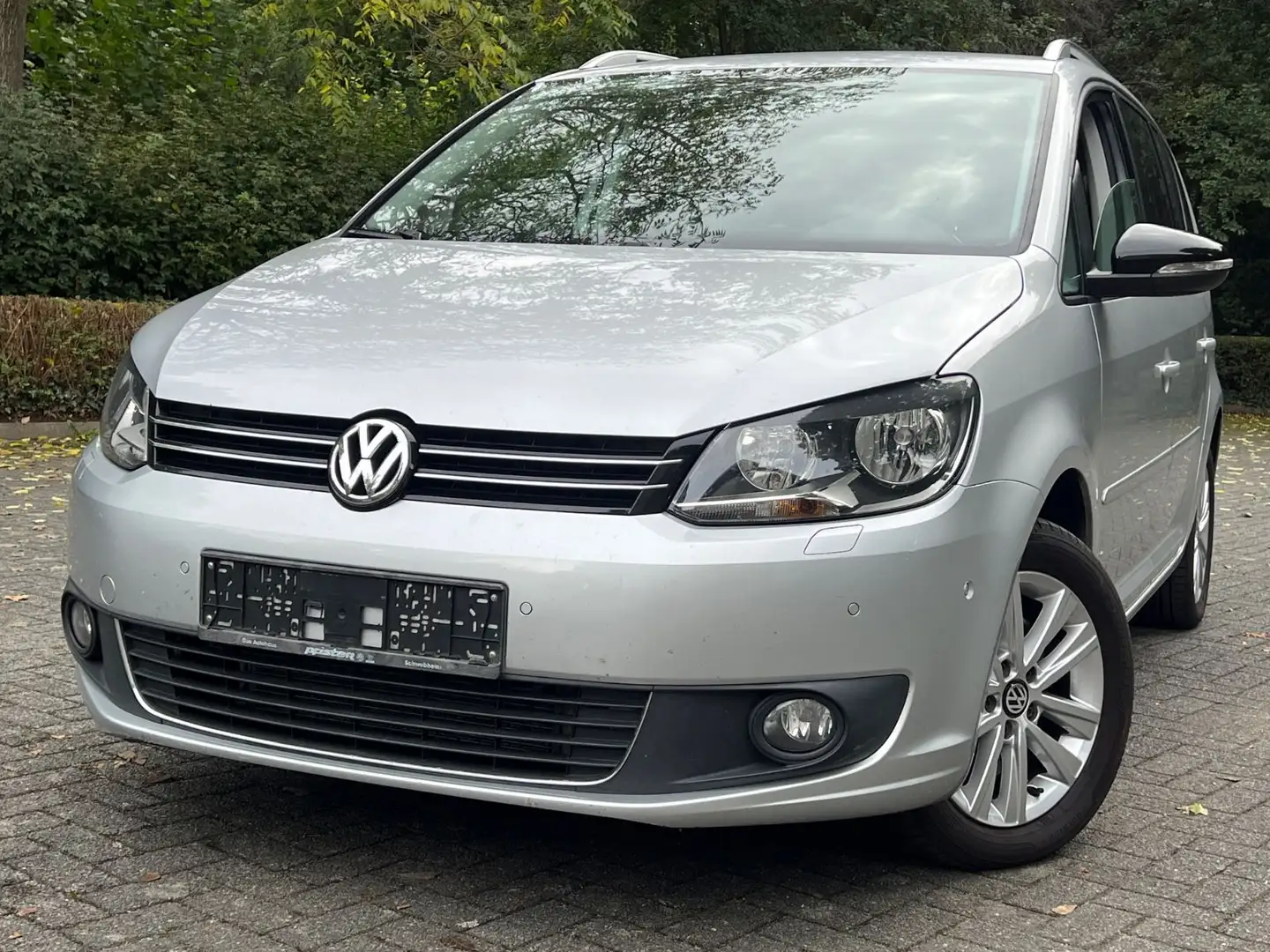 Volkswagen Touran Style BMT|7 SITZER|AHK| Silber - 1