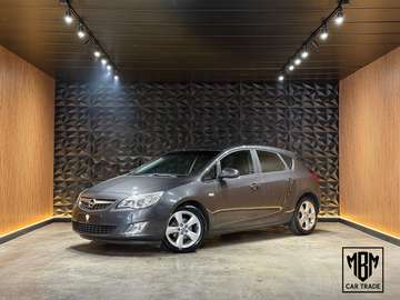 ✅1.6i  |  12 Maanden GARANTIE  |  Airco  |  Cruise Control  |  Parkeersensoren