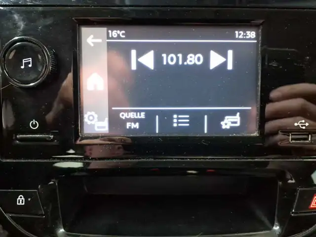Opel Corsa view 12