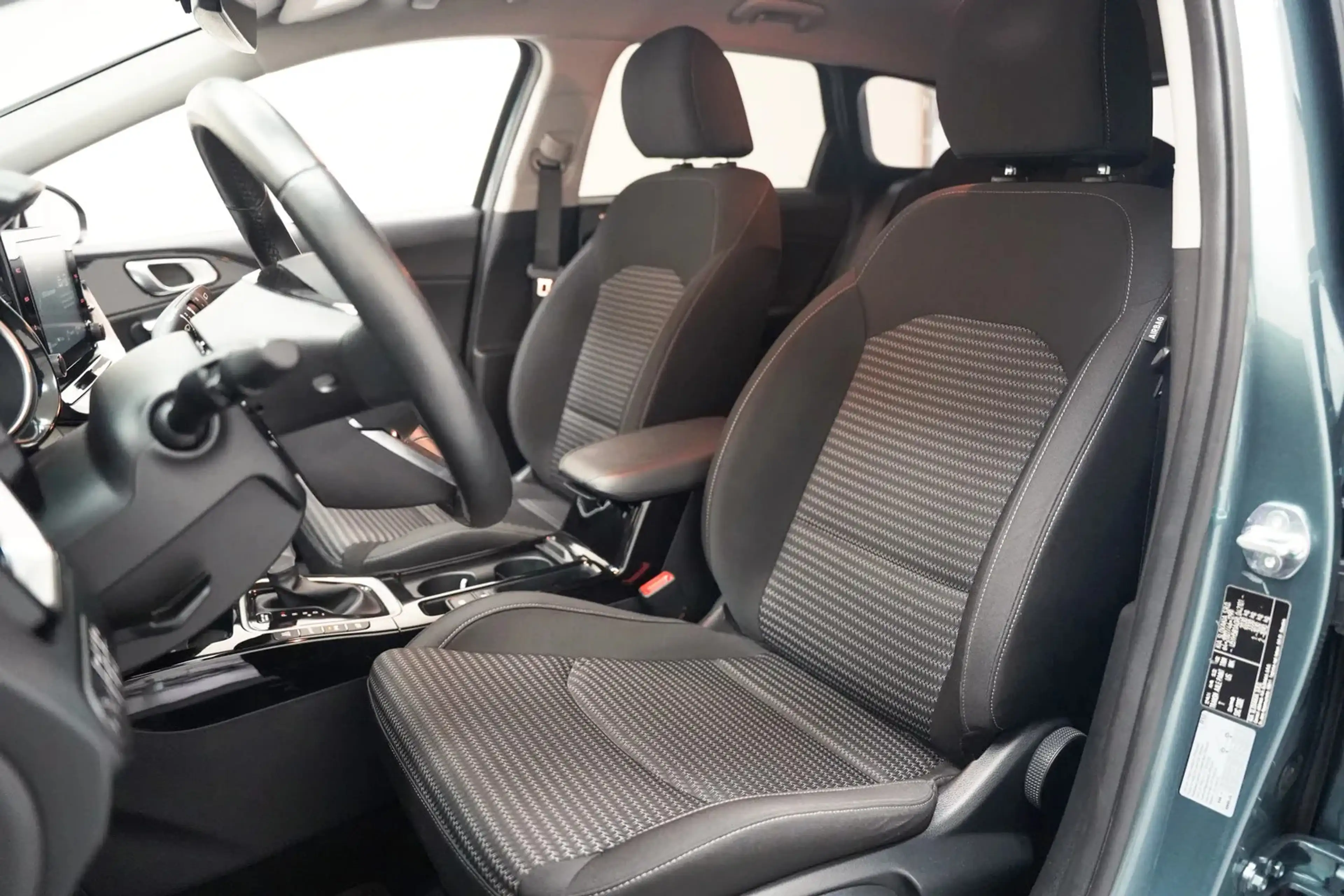 Kia Ceed SW / cee'd SW Sportswagon 1.6 GDI PHEV DynamicLine [ LED Android — photo 8
