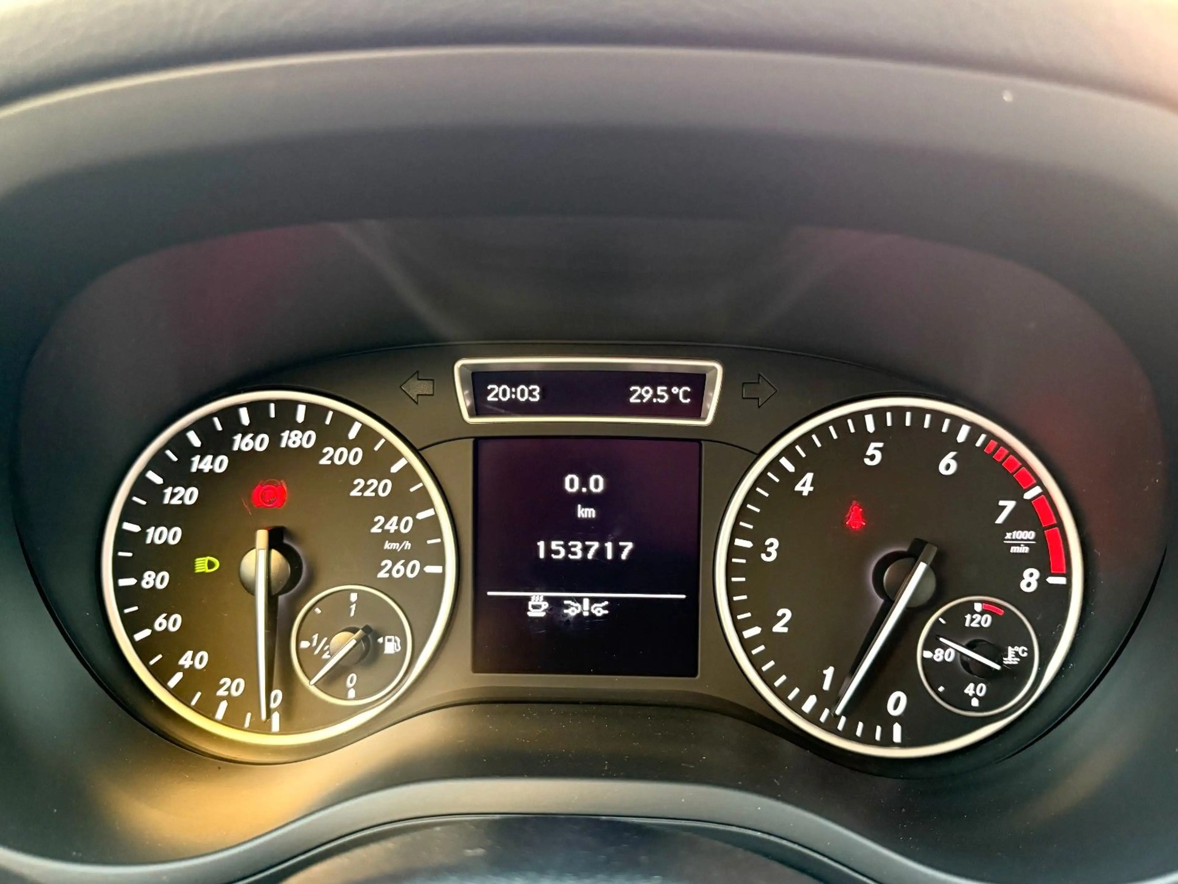 Mercedes-Benz B 200 STYLE*KLIMA*PDC*TEMPOMAT* — photo 14