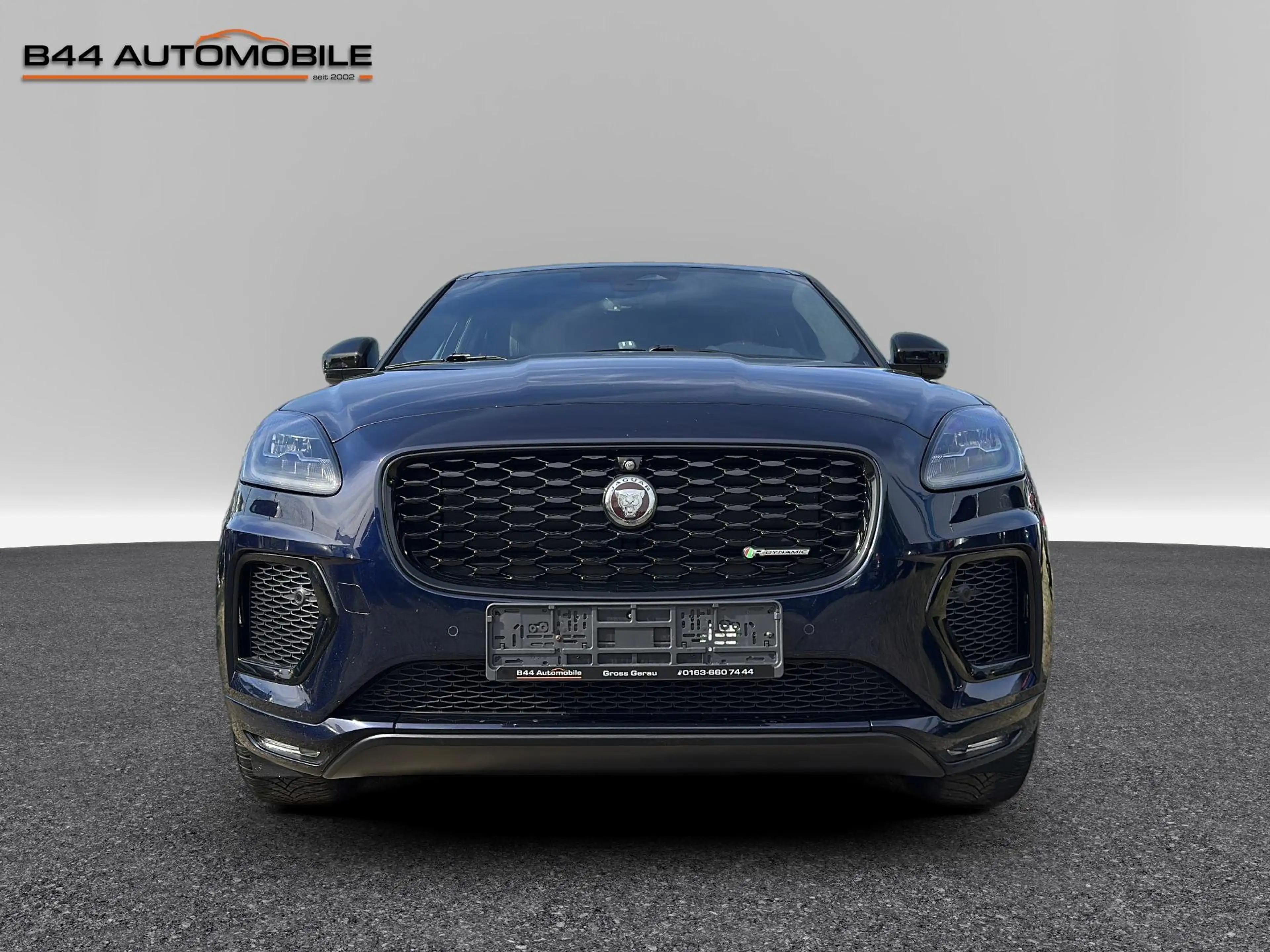 Jaguar E-Pace *R-Dynamic*AWD*360Kam*Black*Leder*AHK*AlcanHimmel* — photo 8