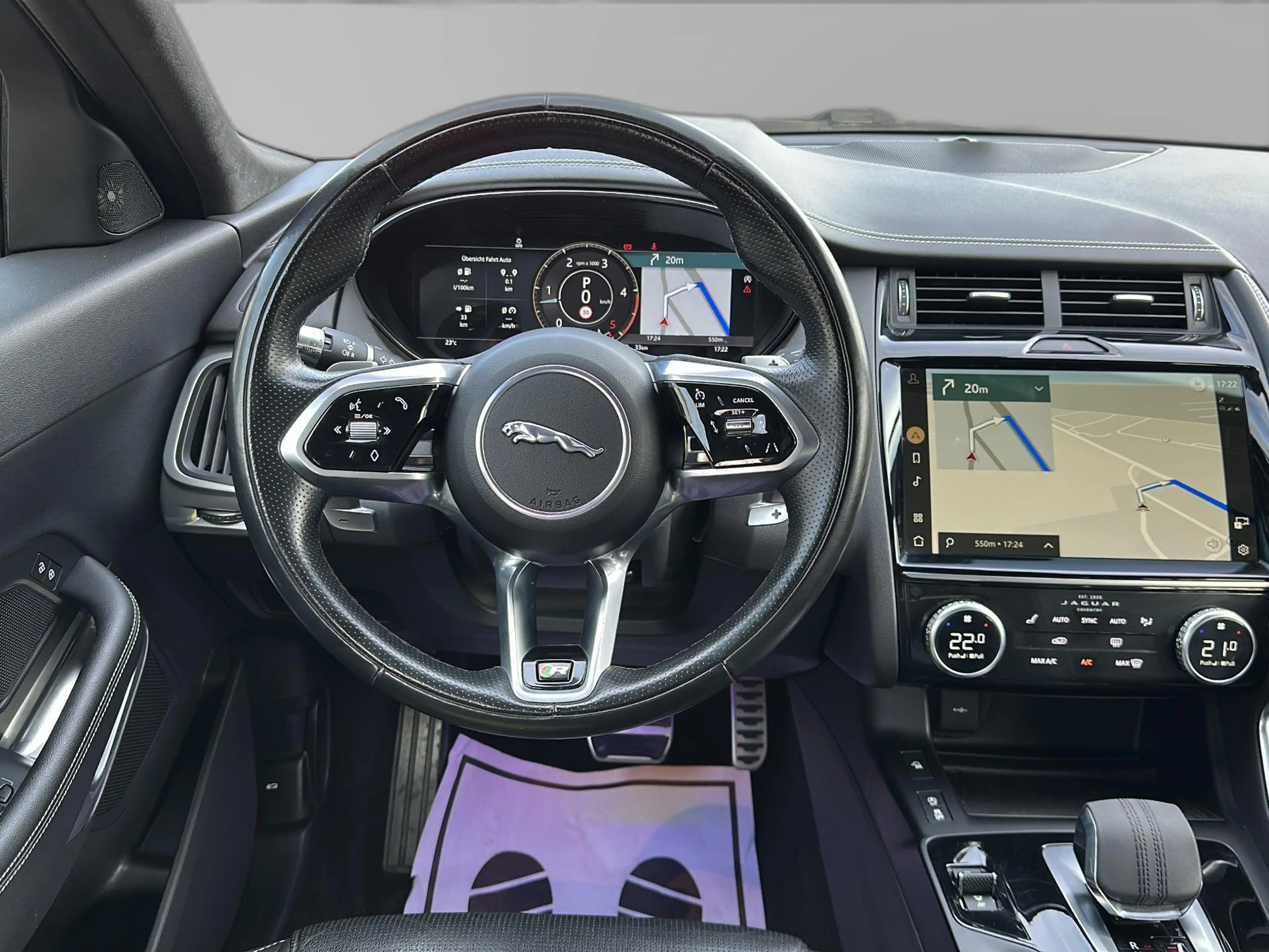 Jaguar E-Pace *R-Dynamic*AWD*360Kam*Black*Leder*AHK*AlcanHimmel* — photo 12