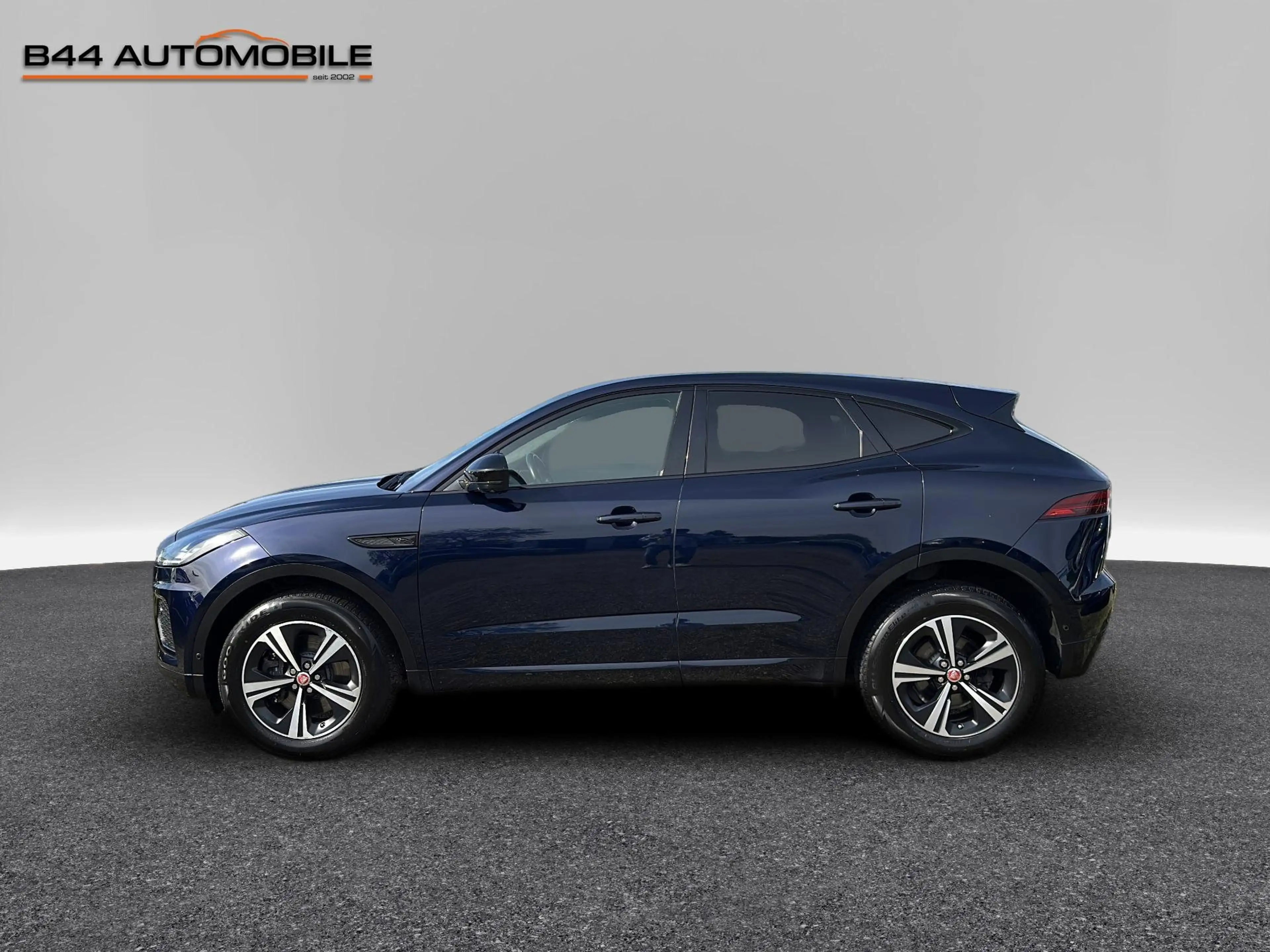 Jaguar E-Pace *R-Dynamic*AWD*360Kam*Black*Leder*AHK*AlcanHimmel* — photo 3
