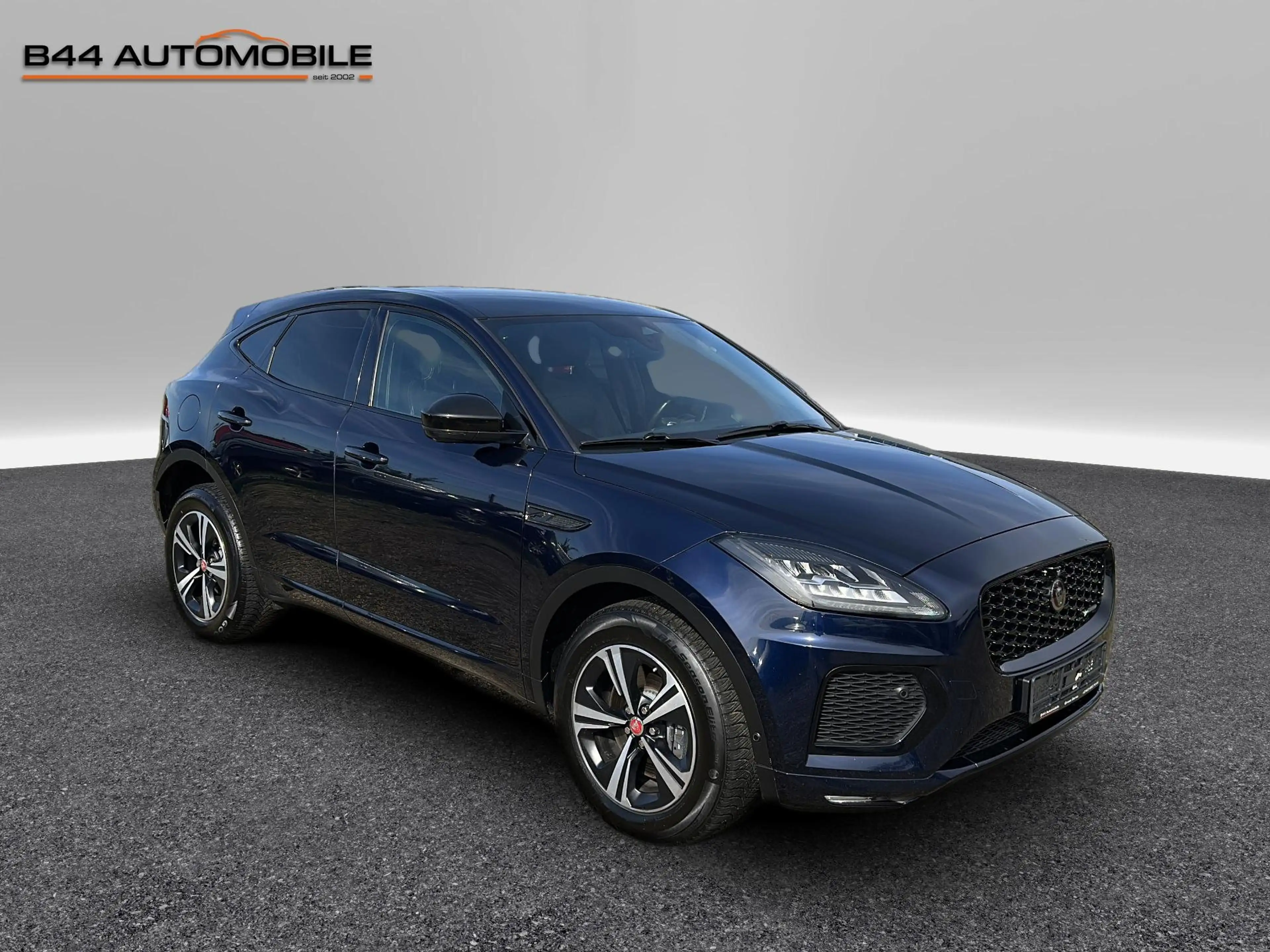 Jaguar E-Pace *R-Dynamic*AWD*360Kam*Black*Leder*AHK*AlcanHimmel* — photo 7