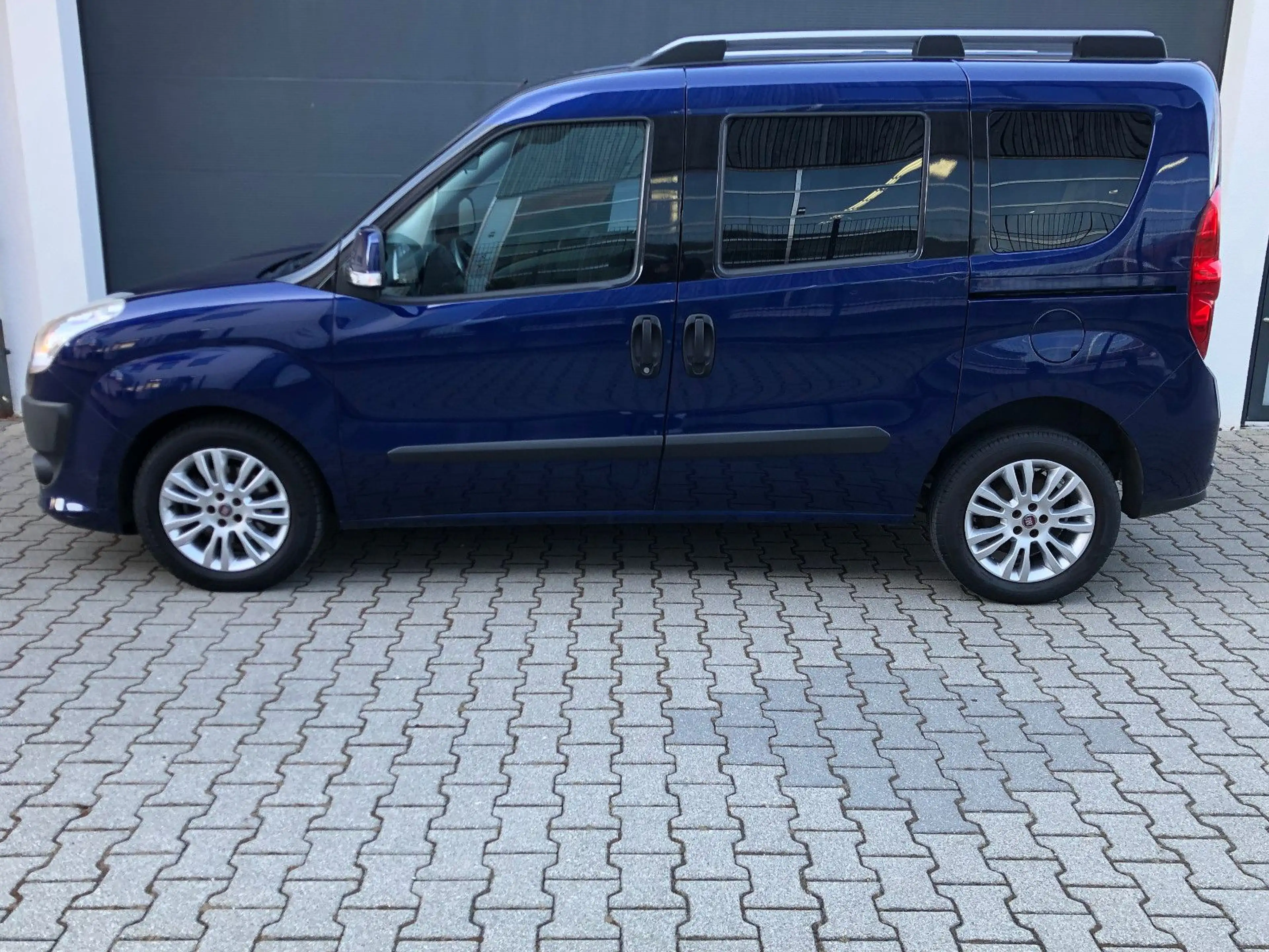 Fiat Doblo Doblò My Doblo Klimaanlage AHK Automatik — photo 8