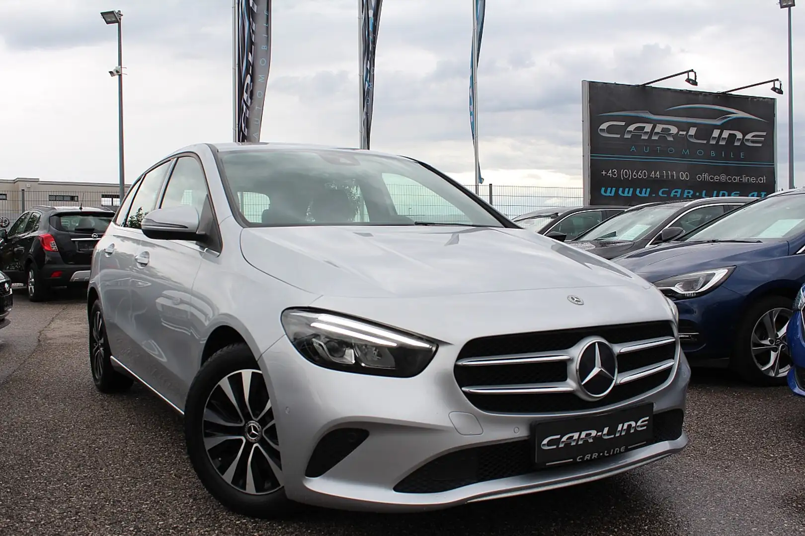 Mercedes-Benz B 180 d Aut. Business Solution |LED |Navi |E-Heck |Rü... Grau - 1