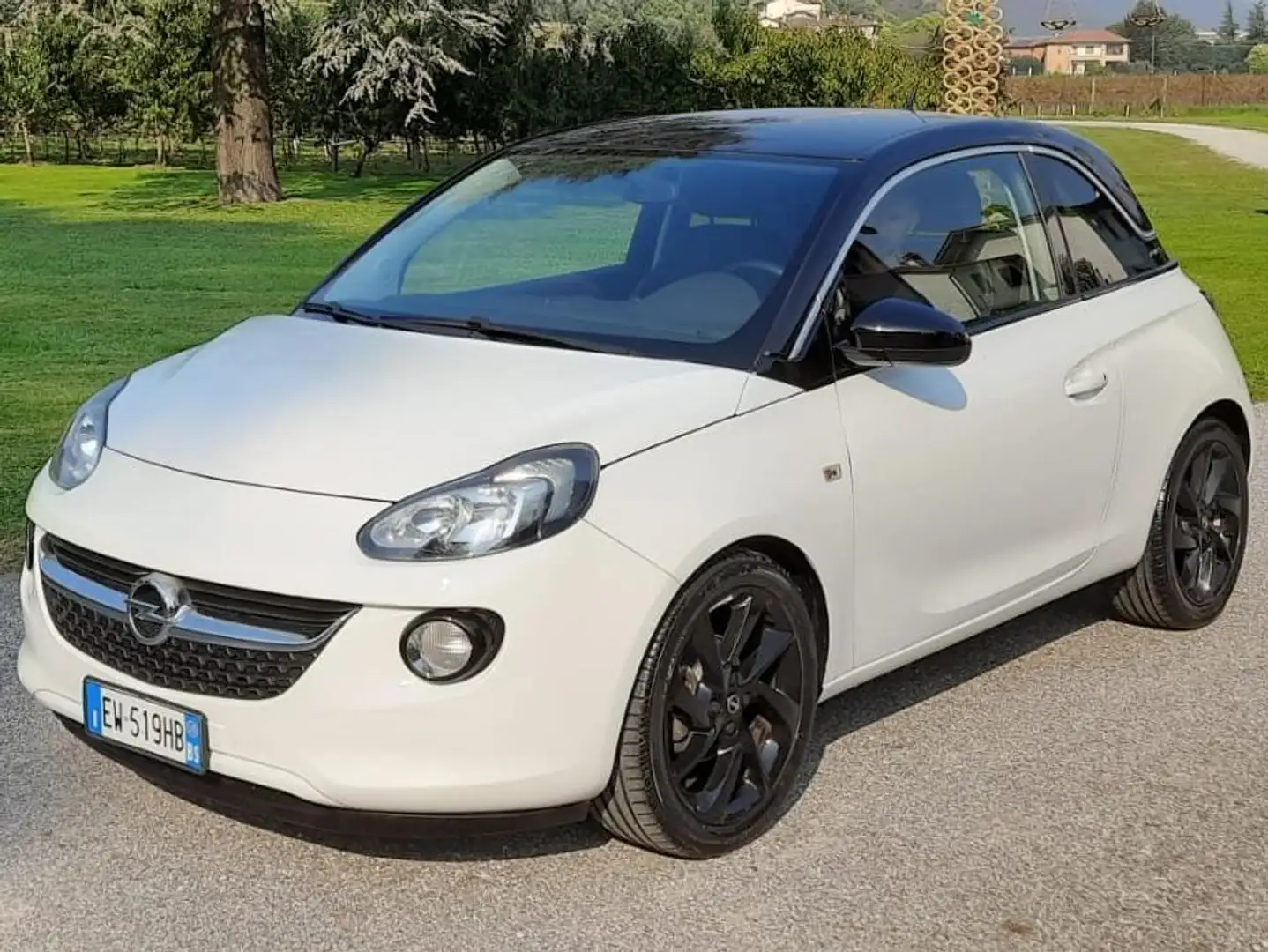 Opel Adam Adam 1.4  Gpl-tech 87cv Weiß - 2