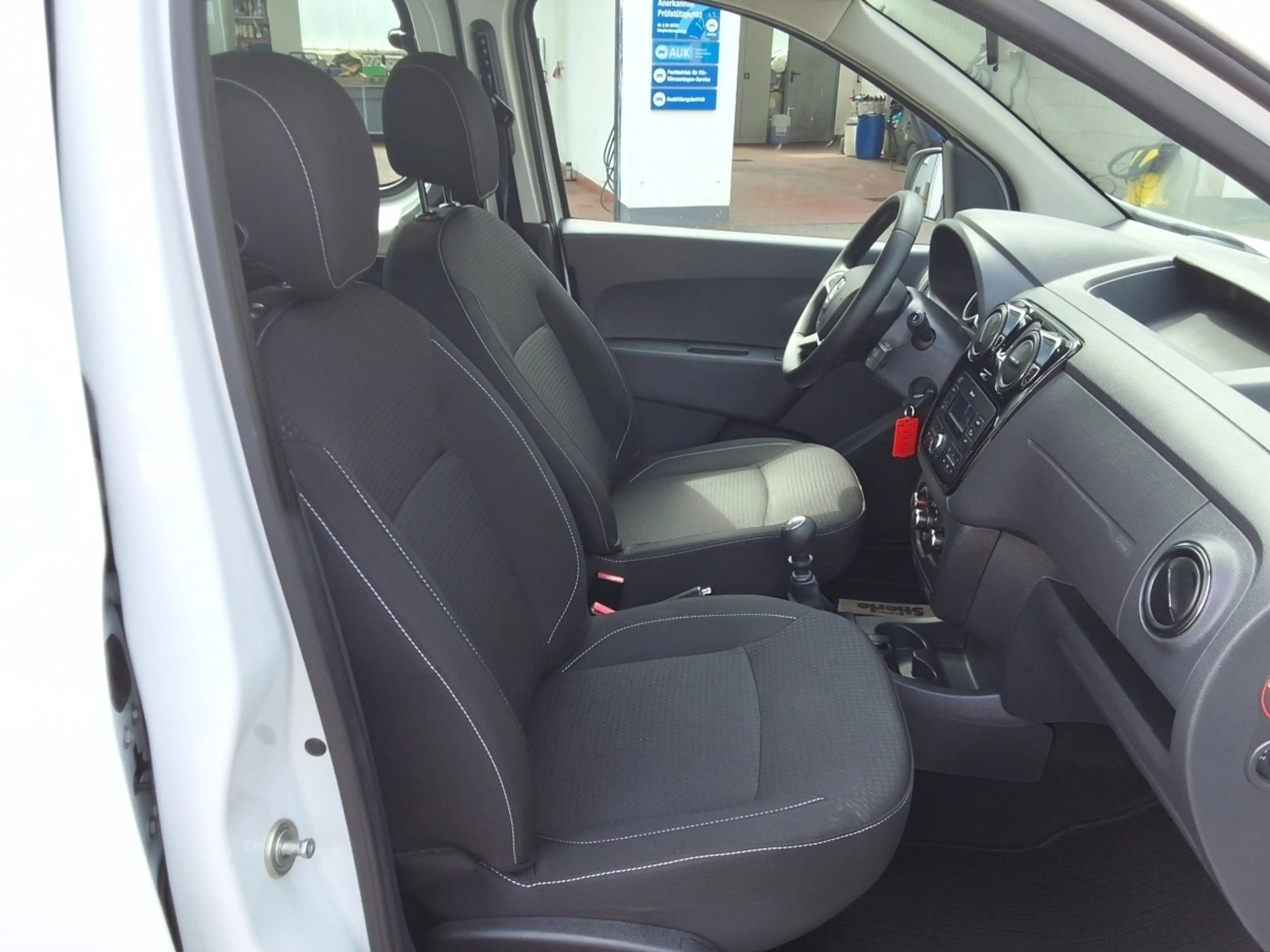 Dacia Dokker VP Comfort 1.5 Blue dCi 95 — photo 6