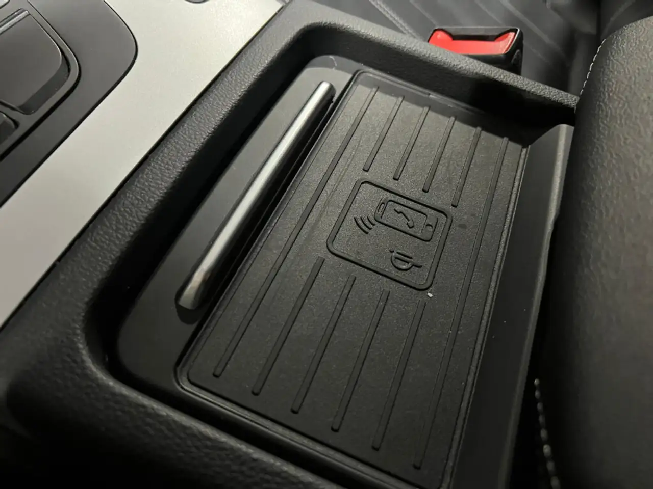 Audi Q5 снимка Audi Q5