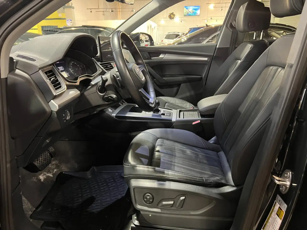 Audi Q5 снимка Audi Q5