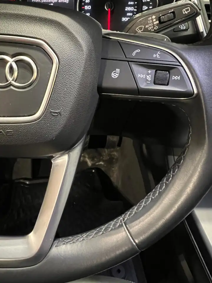 Audi Q5 снимка Audi Q5