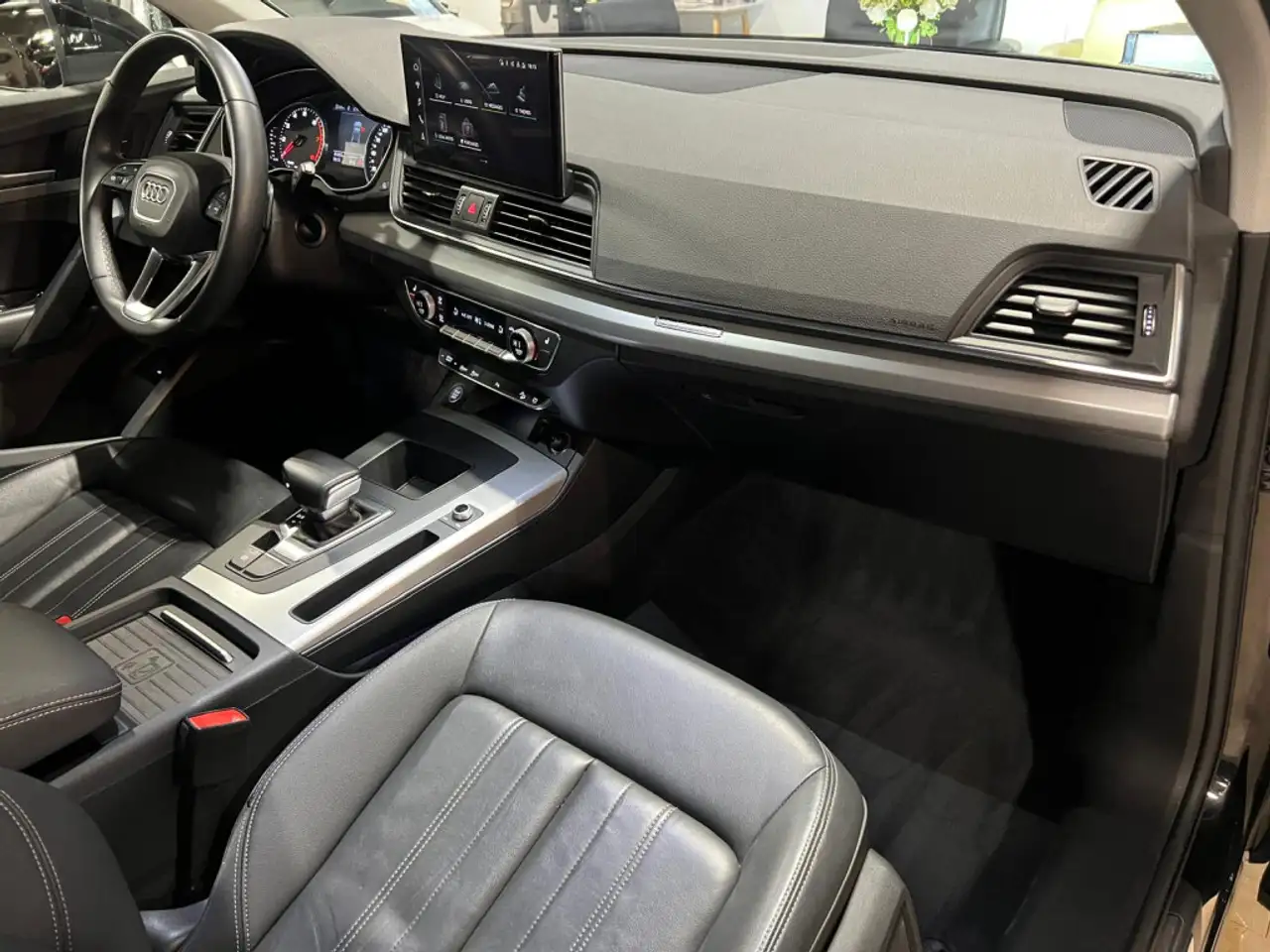Audi Q5 снимка Audi Q5