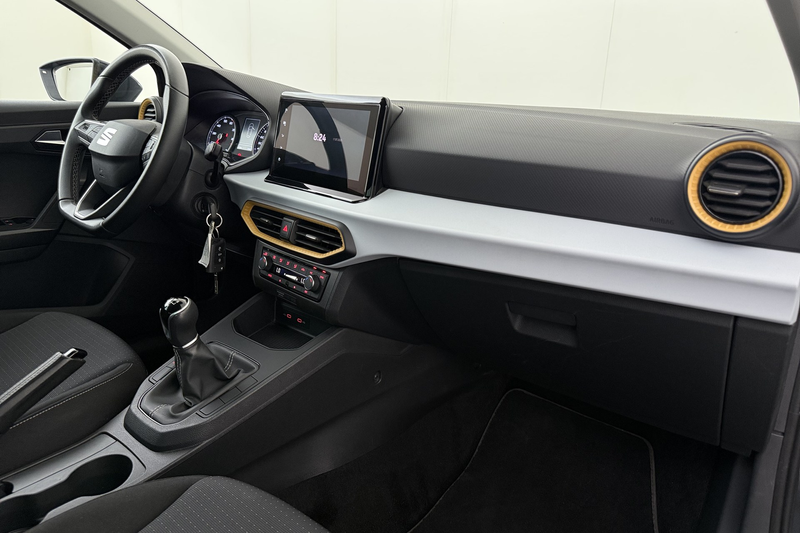 SEAT Ibiza MOVE! 1.0TSI + GPS + CARPLAY + PDC + CRUISE + ALU — photo 11