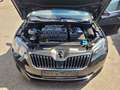 Skoda Superb Kombi 2,0 TDI Ambition Schwarz - thumbnail 36