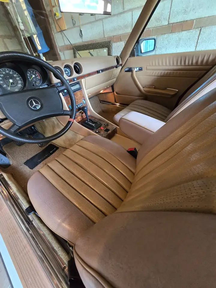 Mercedes-Benz 380 fotografie Mercedes-Benz 380