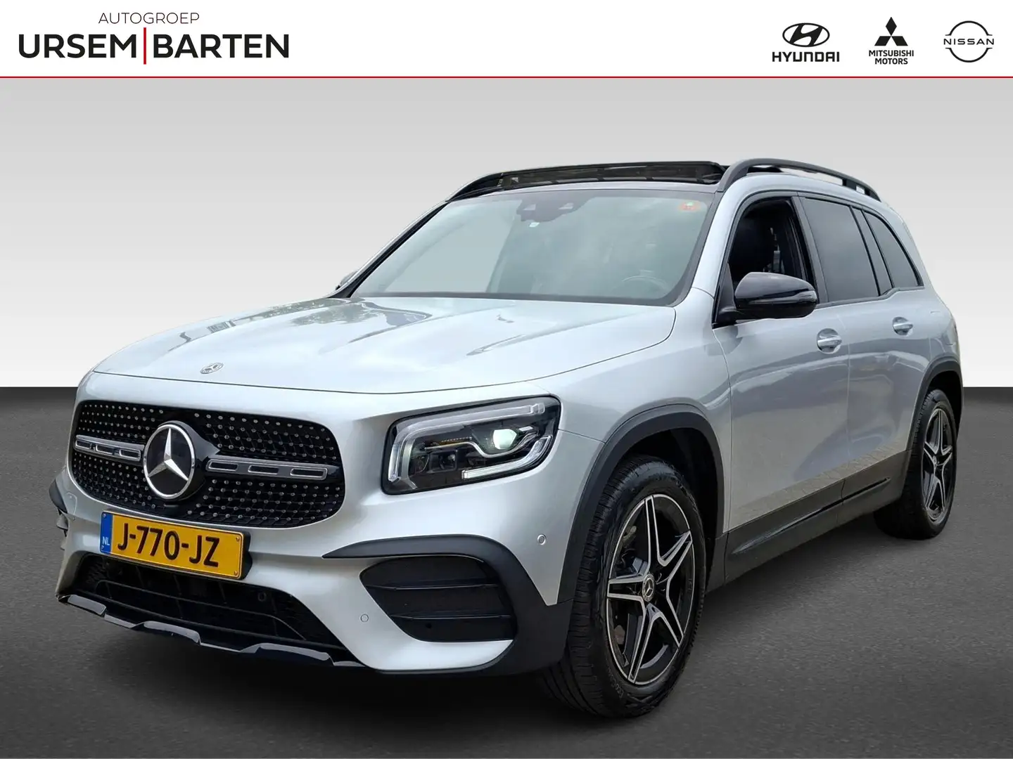 Mercedes-Benz GLB 200 Business Solution AMG | Trekhaak | Pano | Business Gris - 1