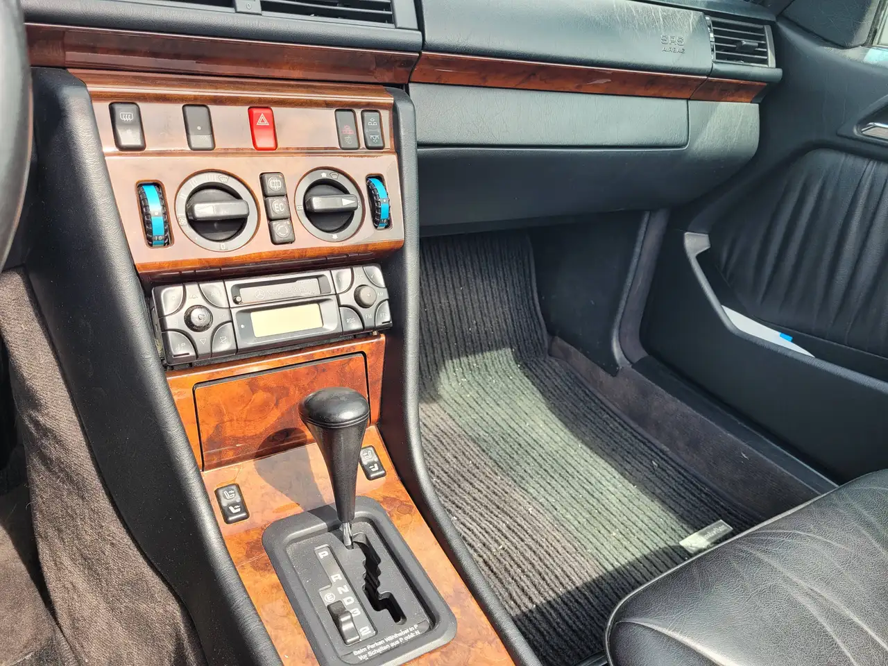 Mercedes-Benz Baureihe 124 Cabriolet, foto 7