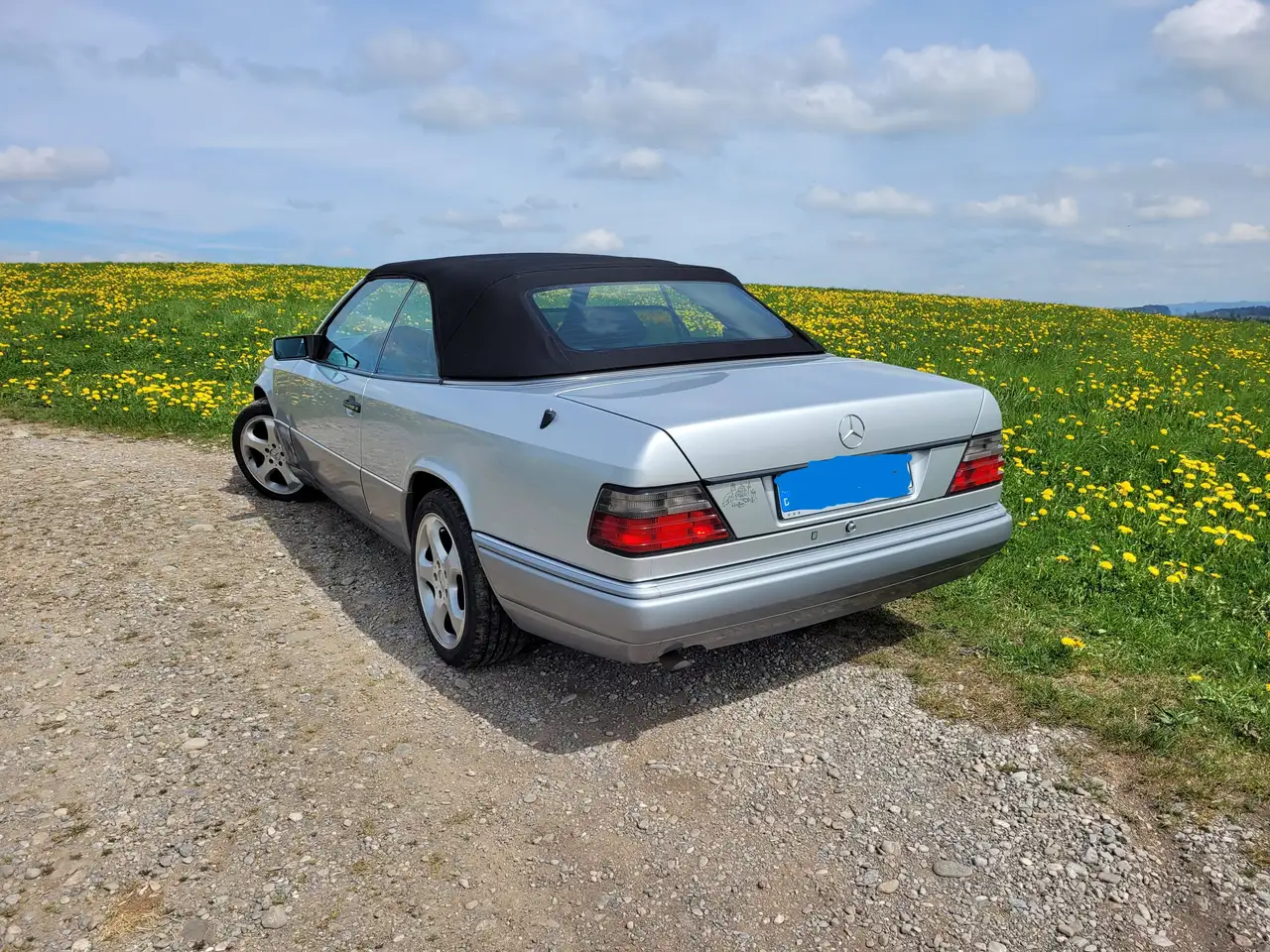 Mercedes-Benz Baureihe 124 Cabriolet, foto 2