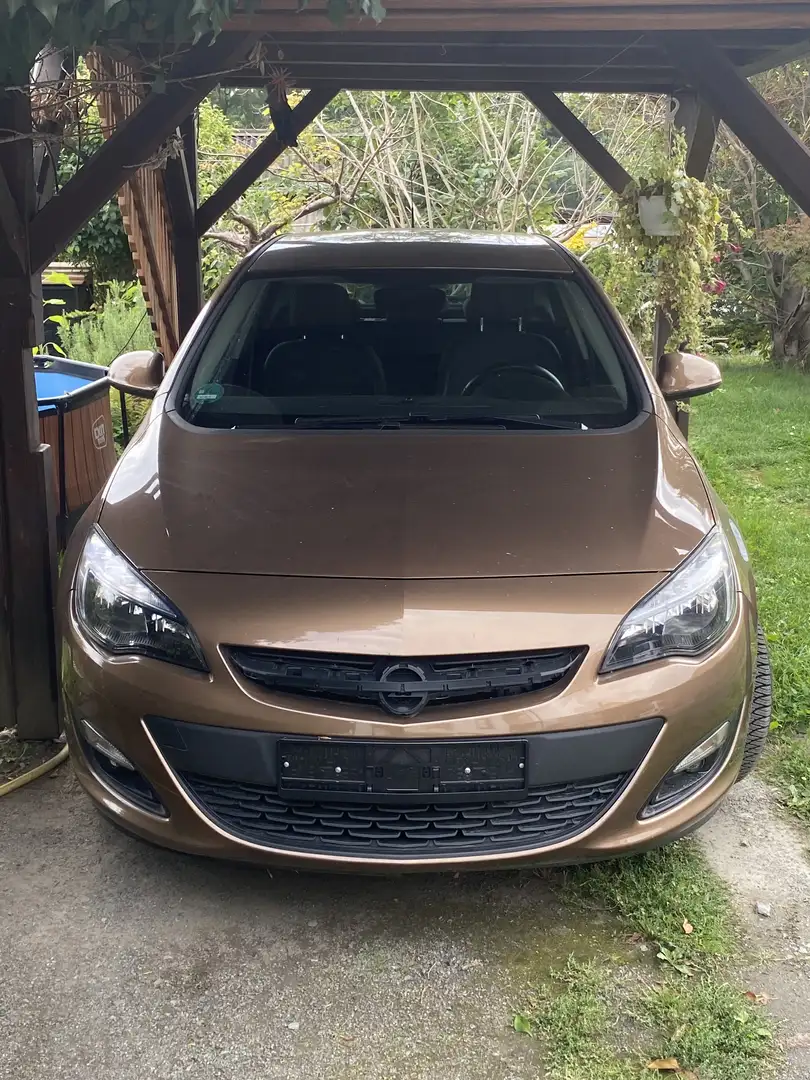 Opel Astra Style Braun - 1