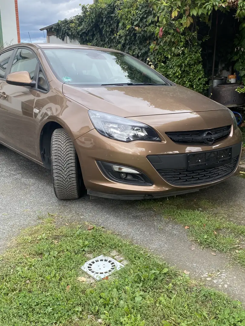 Opel Astra Style Braun - 2