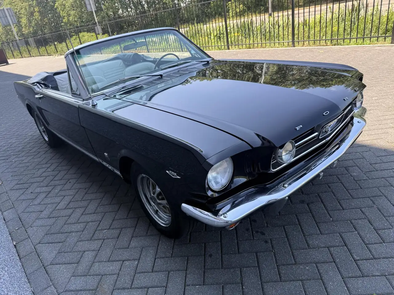 Ford Mustang Convertible, foto 11