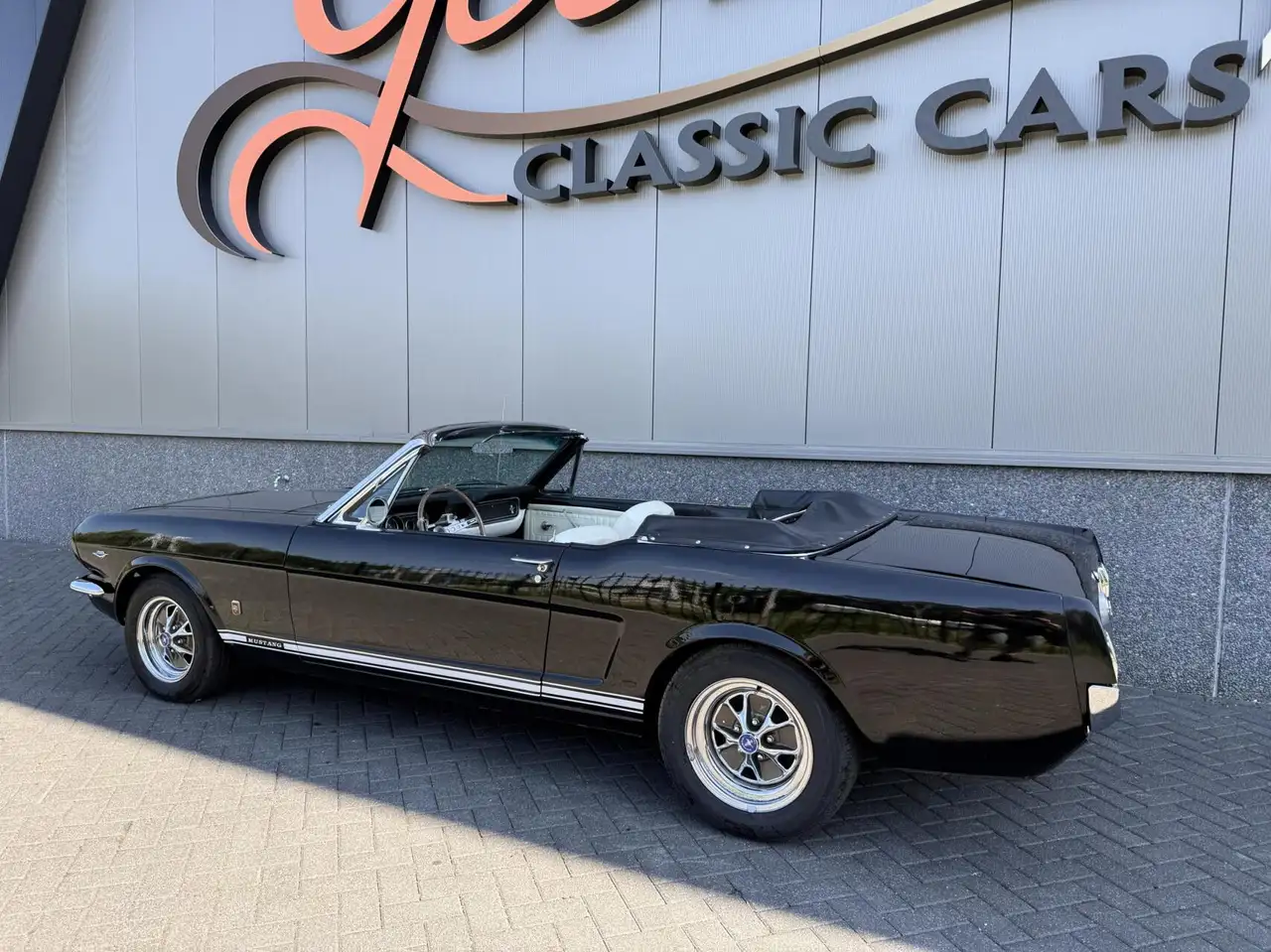 Ford Mustang Convertible, foto 4