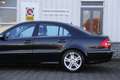 Mercedes-Benz E 200 K. Avantgarde Aut.*NL-Auto*Youngtimer*Half Leder/N Noir - thumbnail 31