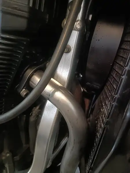 Suzuki GSX-R 750 - foto 7