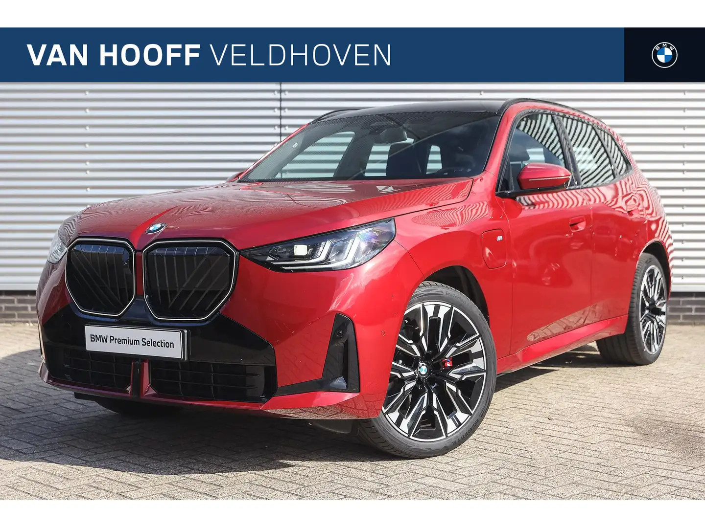 BMW X3 30e xDrive M Sport Automaat / Panoramadak / Trekha Rood - 1
