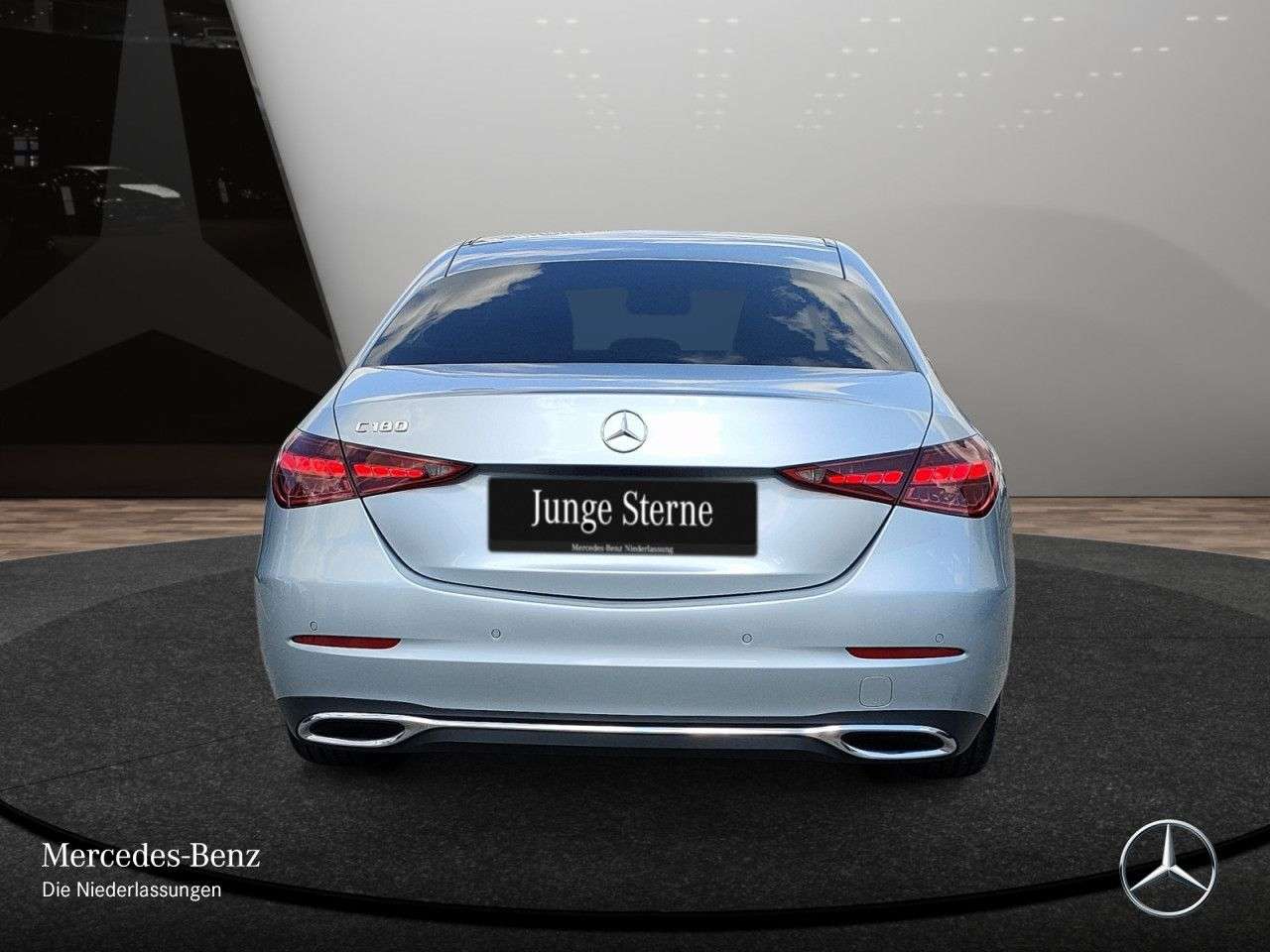 Mercedes-Benz C 180