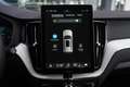 Volvo XC60 2.0 T6 Plug-in hybrid AWD Plus Dark NIEUW uit voor Zilver - thumbnail 21
