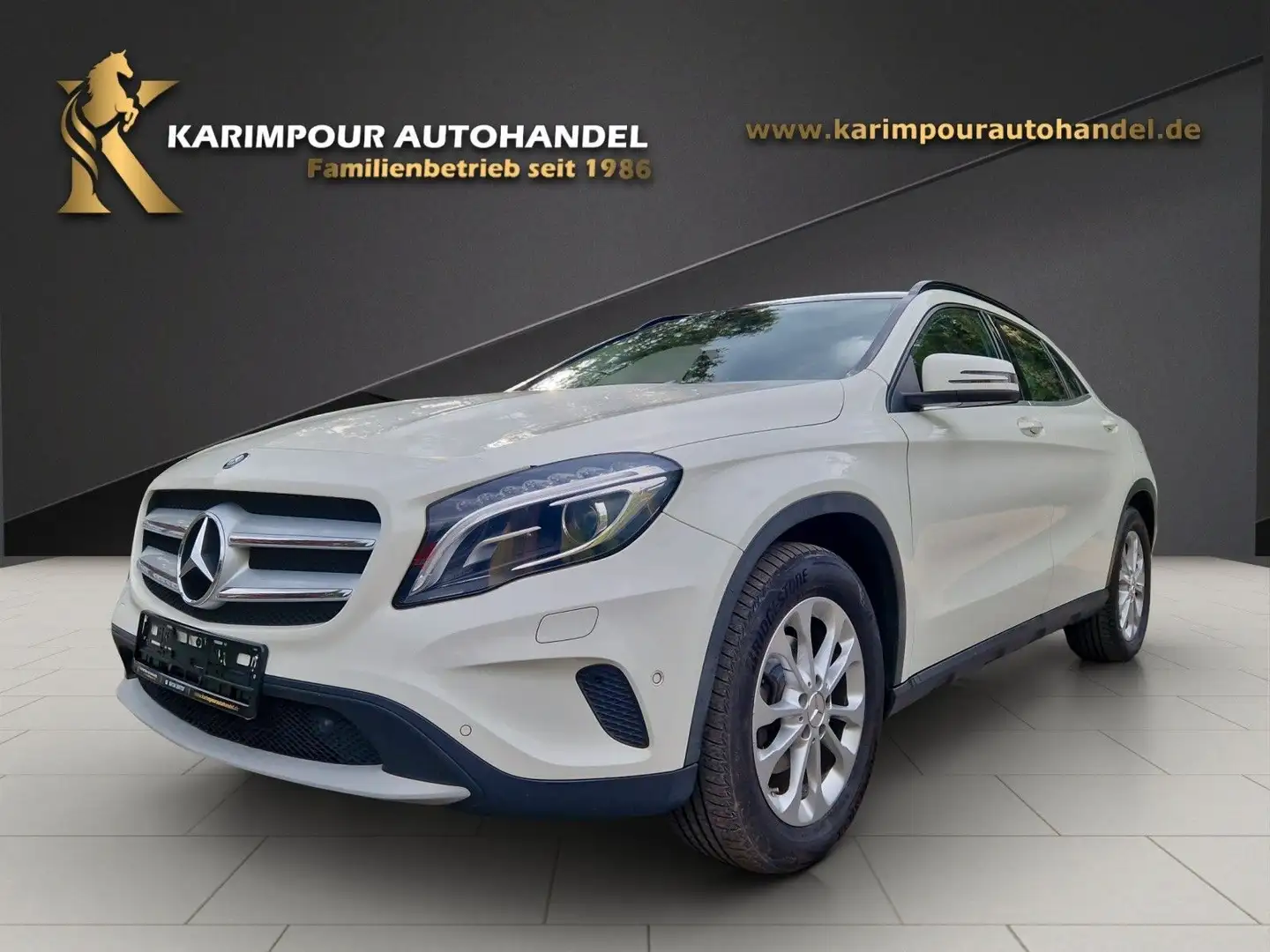 Mercedes-Benz GLA 220 CDI / d 4Matic*Nav*Pano*SHZ*Teilleder* Biały - 1