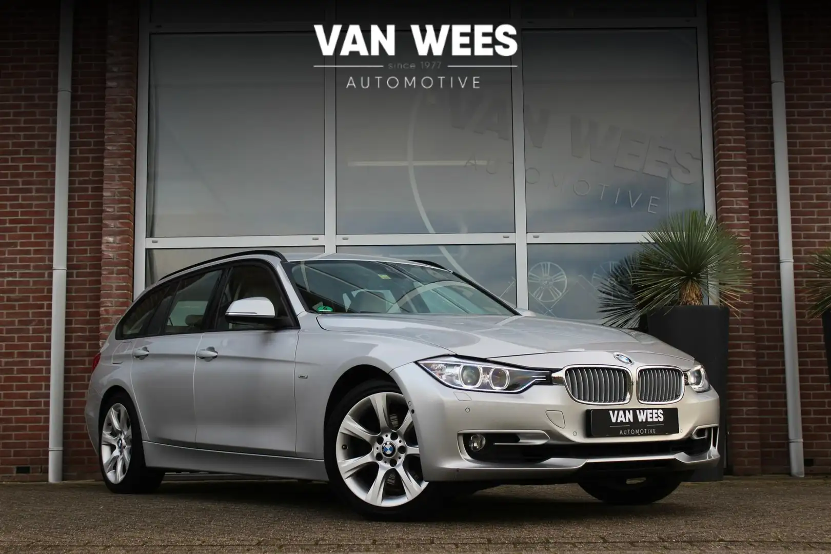 BMW 328 3-serie Touring 328i F31 High Executive Modern-Lin Сірий - 1
