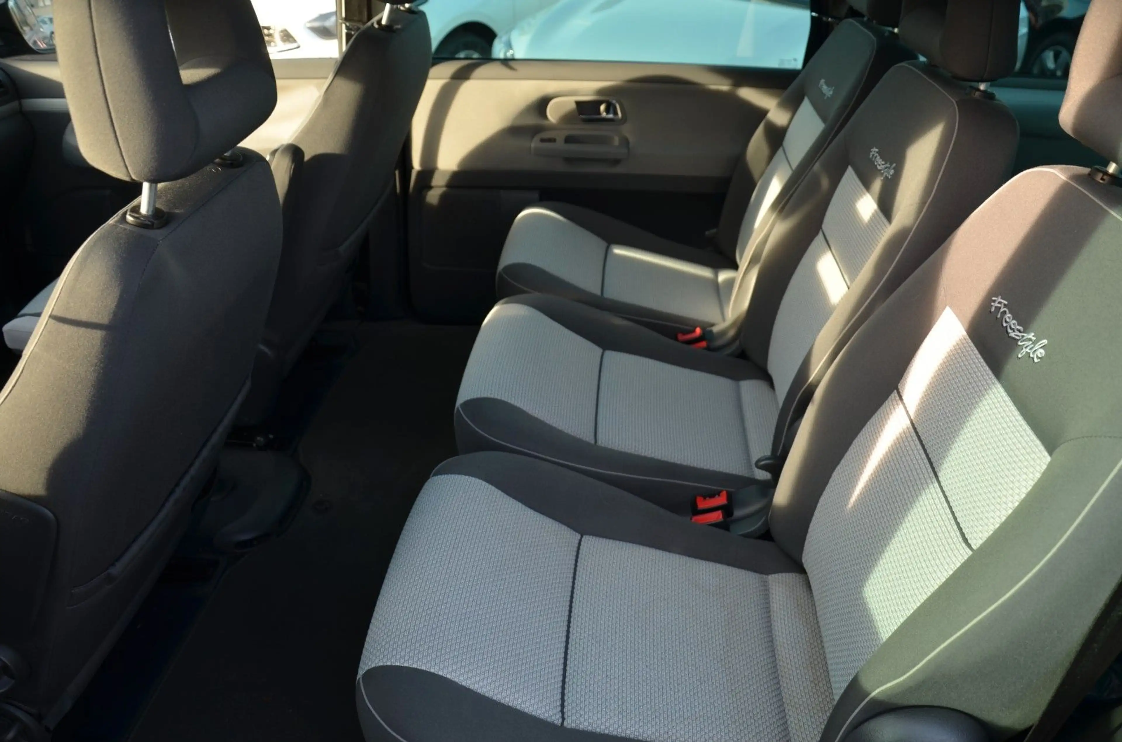 Volkswagen Sharan 2,0 Benz.*7 Sitze*NAVI*Tüv*1.Hand*TOP — photo 15