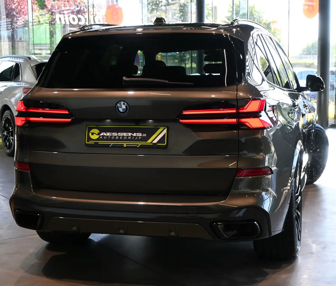 BMW X5 50e xDrive M-PACK Pro *LED/LEDER/PANO/HUD/H&K/ACC* Verde - 2