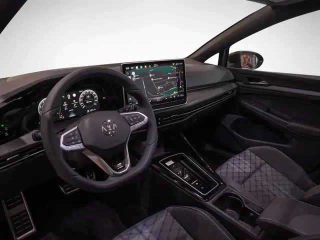 Volkswagen Golf view 5