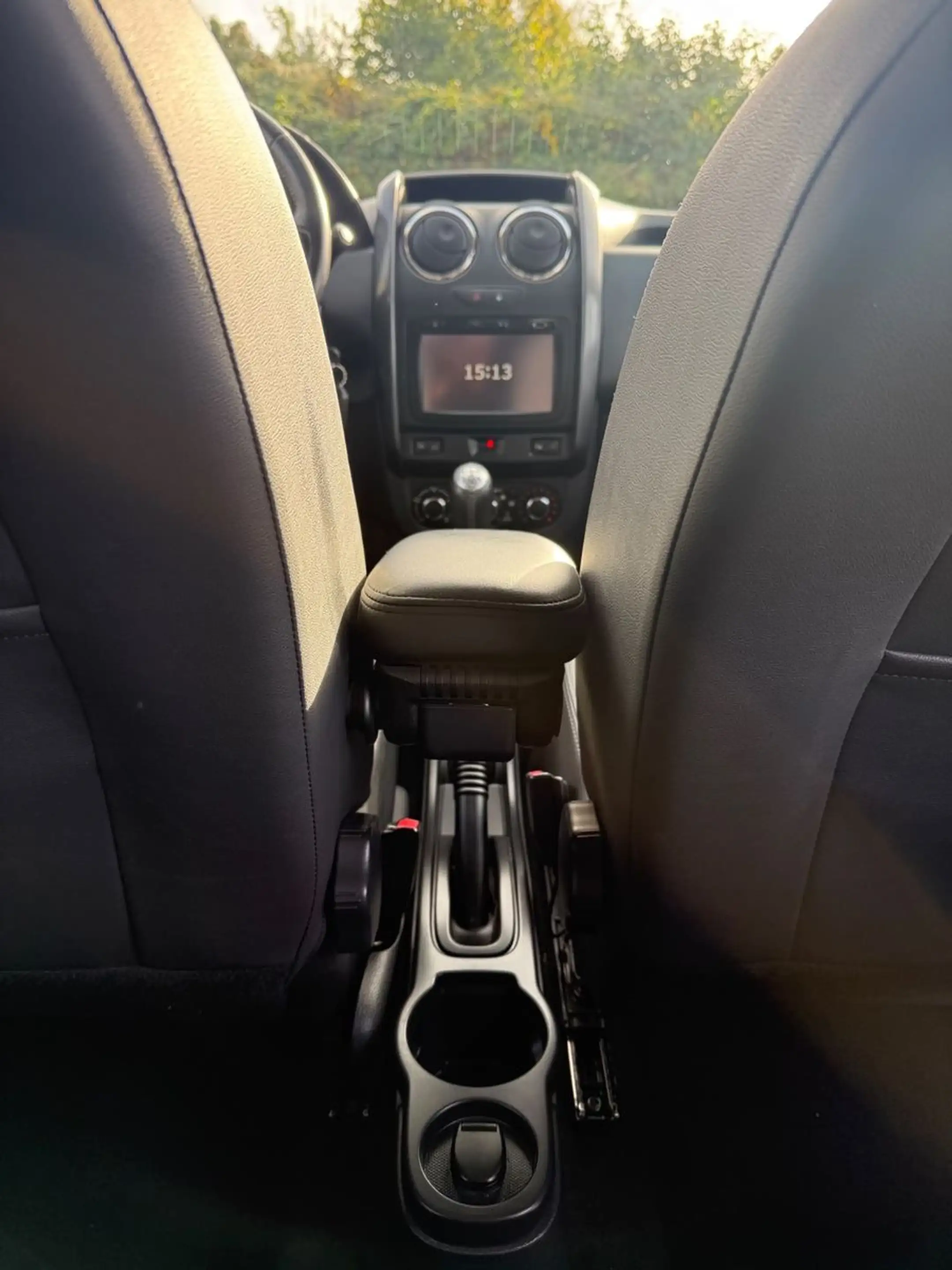 Dacia Duster 1,6 I Prestige  HU Neu Inspektion neu — photo 13