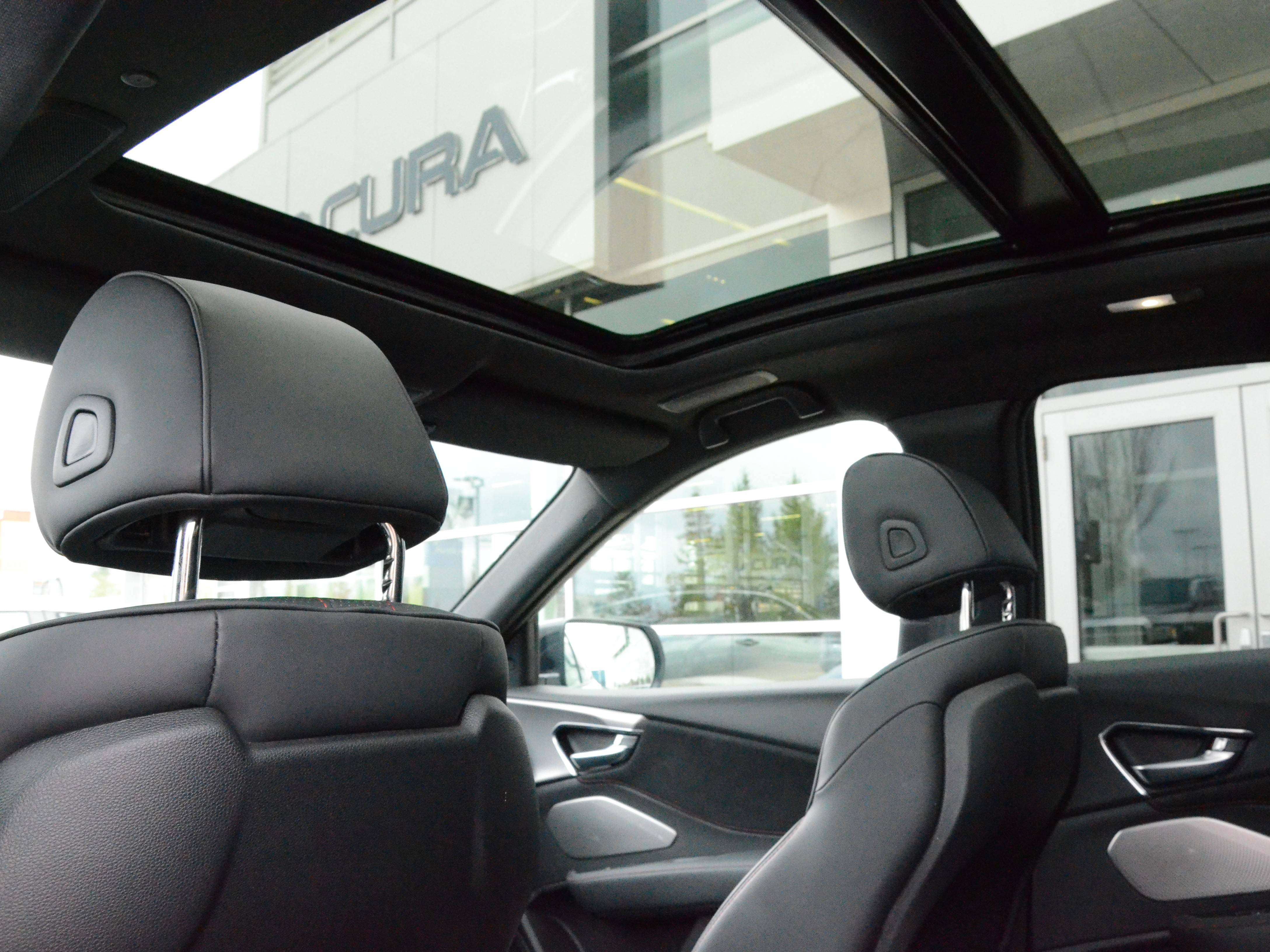 2025 Acura RDX