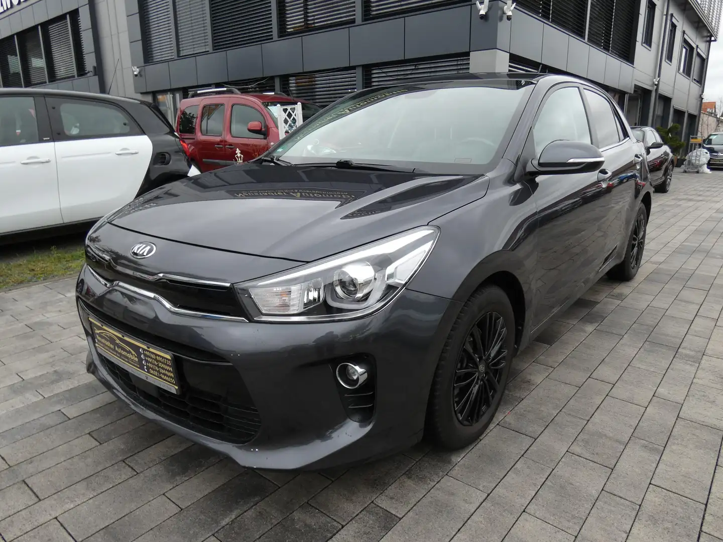 Kia Rio Spirit Grau - 2