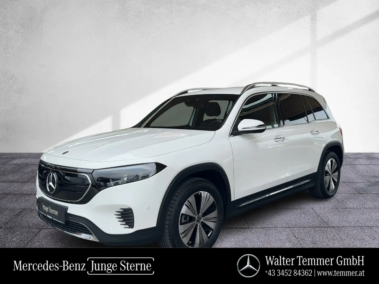 Mercedes-Benz EQB 250 Premium Navi RKam Shz Fehér - 1