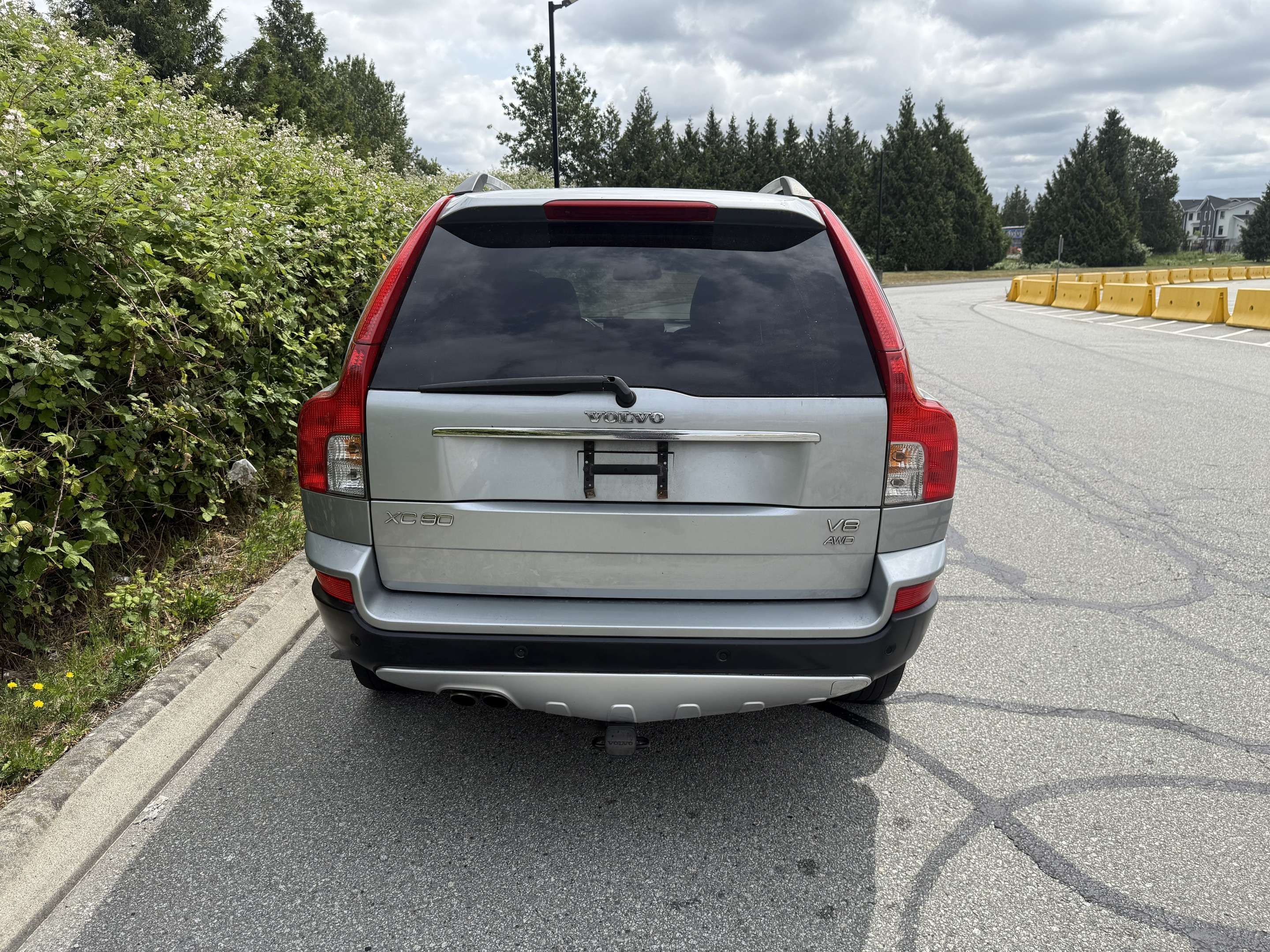 2007 Volvo XC90 AWD 4dr V8 thumb 6