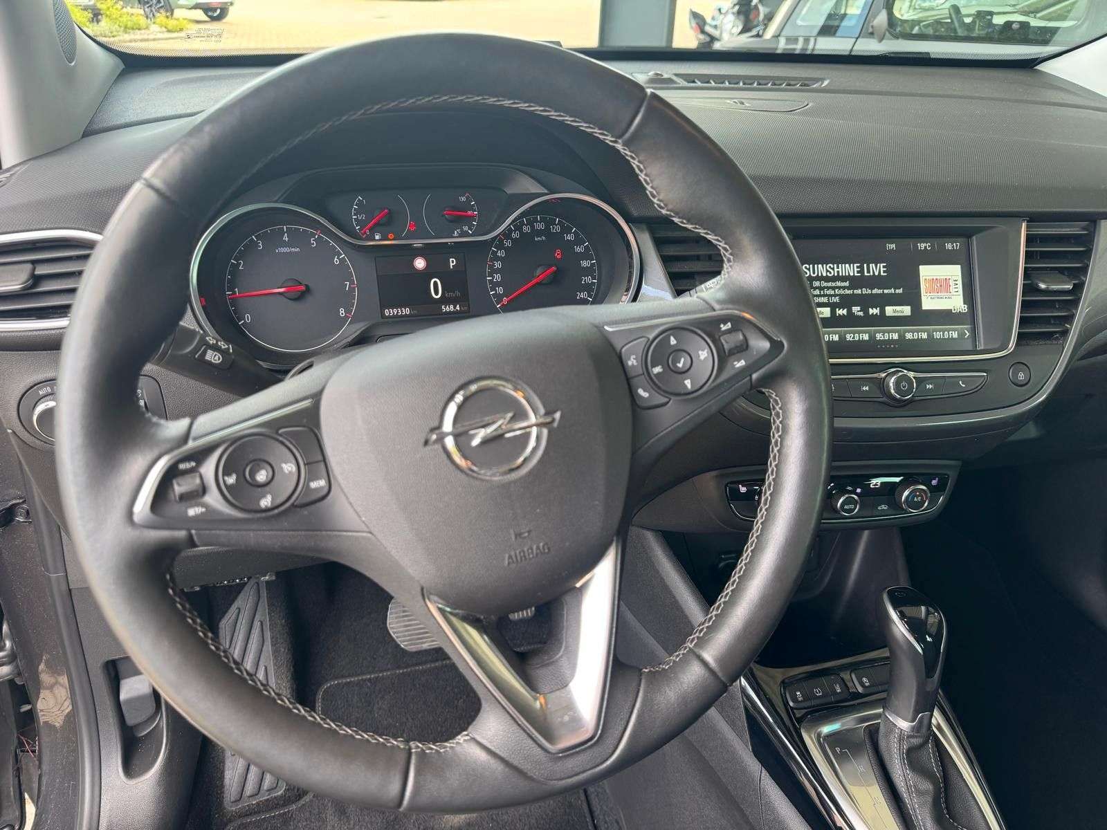 Opel Crossland X