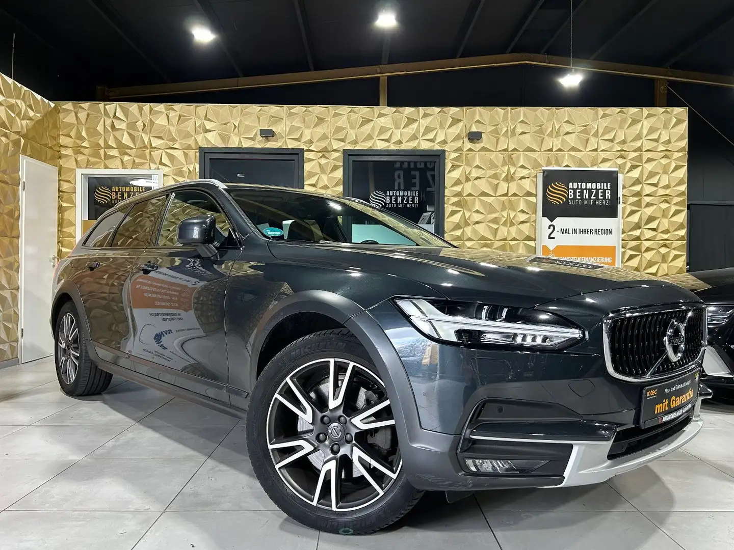 Volvo V90 Cross Country Pro AWD/APPLE/PDC/NAVI/MEMORY Gri - 1
