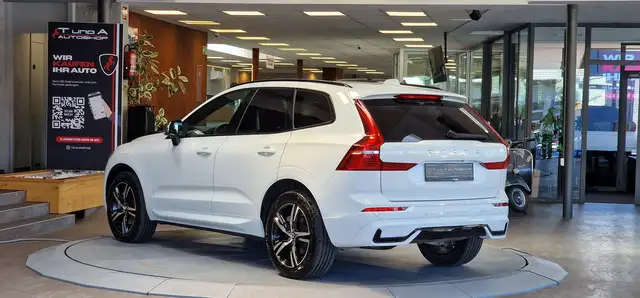 Volvo XC60 view 6