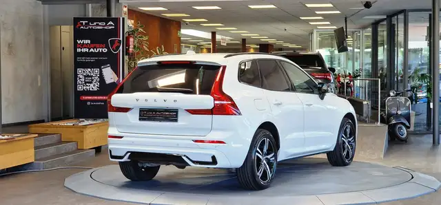 Volvo XC60 view 7