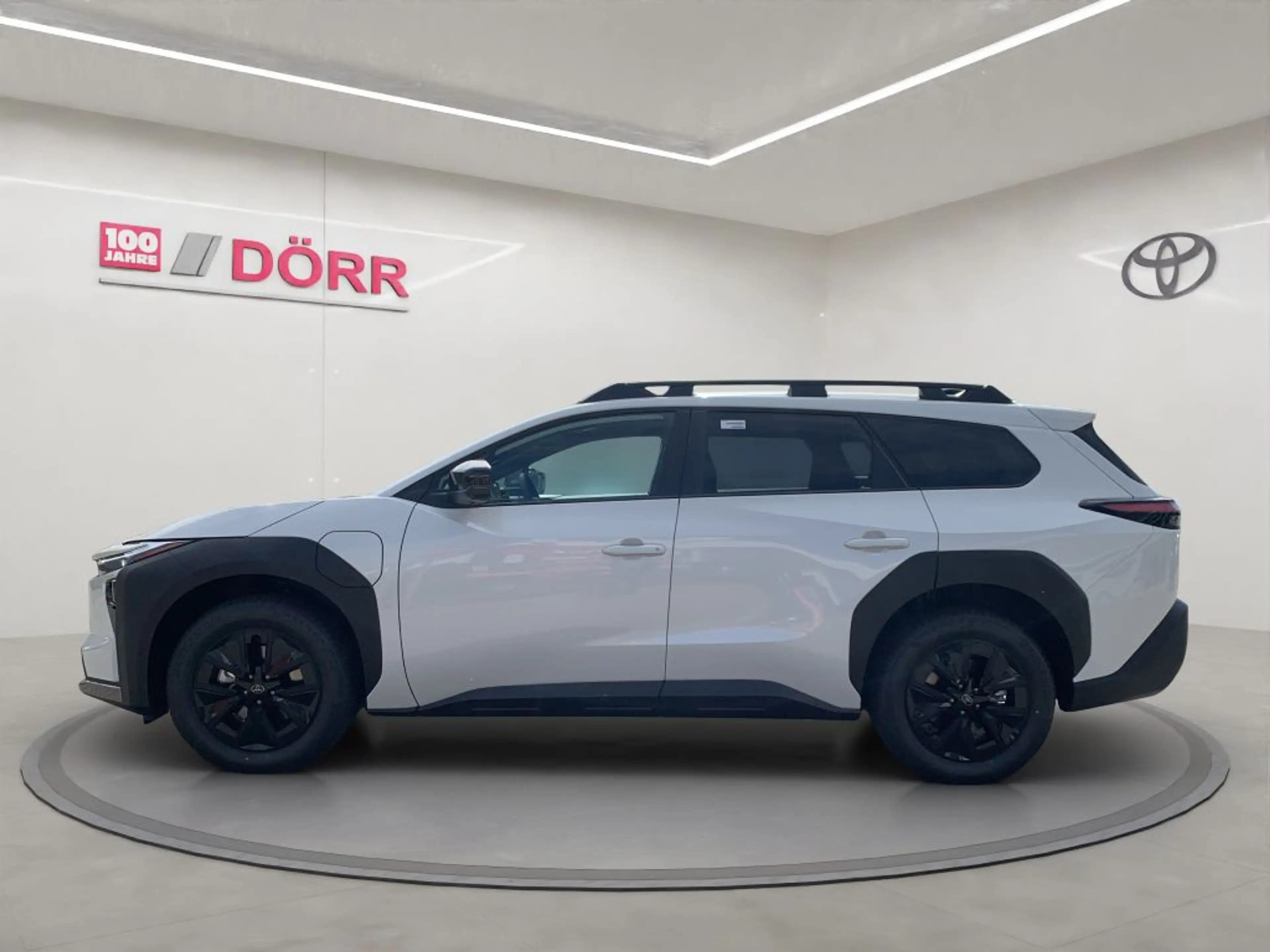 Toyota bZ4X AWD Touring Teamplayer — photo 2